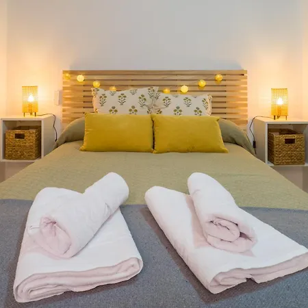 El Descanso De Wallada - Tranquilidad, Facil Aparcamiento Y Centro A Un Paseo Apartmán