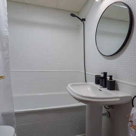 Apartman El Descanso De Wallada - Tranquilidad, Facil Aparcamiento Y Centro A Un Paseo